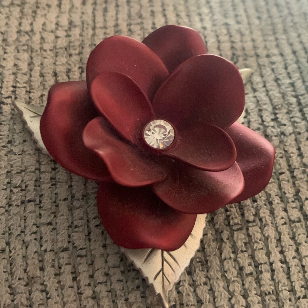 Camco Metallic beautiful Flower